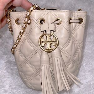 Tan mini bucket Tory Burch bag